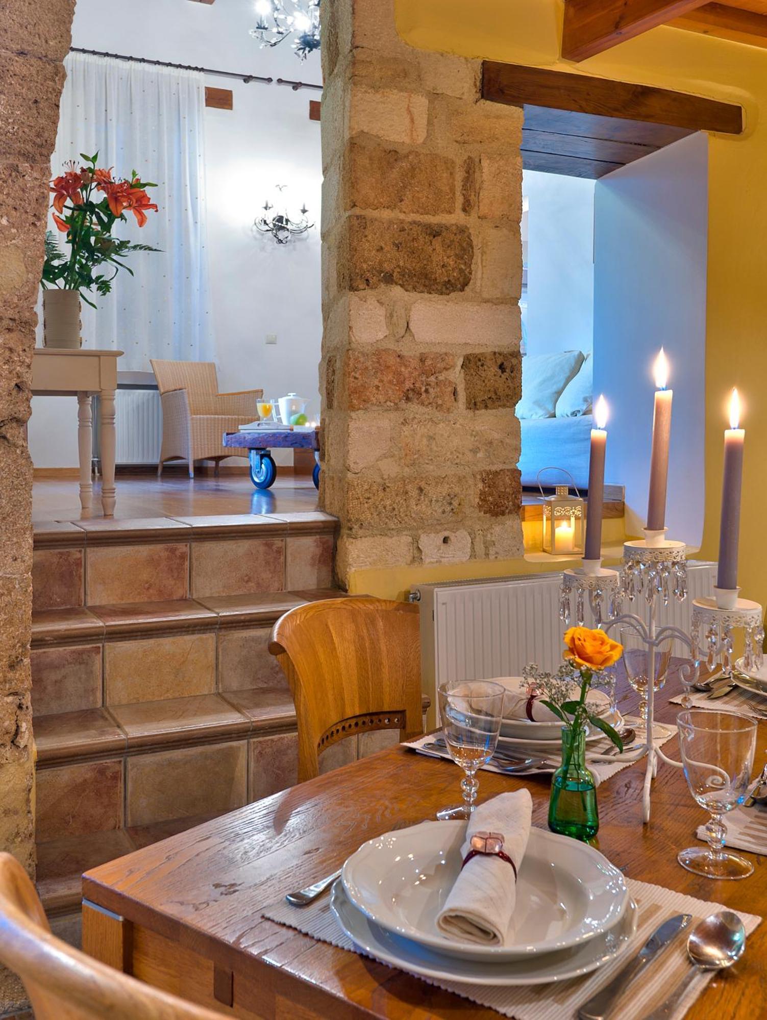 Kores Boutique Chrissi Akti Chania